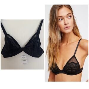 Free People Lace Triangle Bra in Black